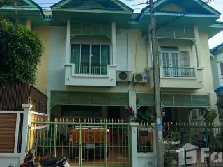 For sale 2 bed townhouse in Hua Hin, Prachuap Khiri Khan