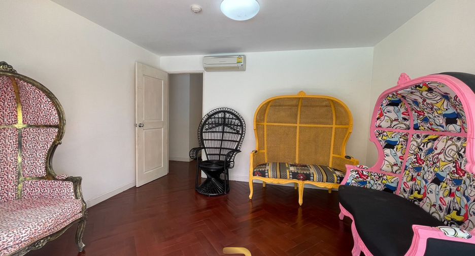 For sale 4 bedrooms condo in Hua Hin, Prachuap Khiri Khan