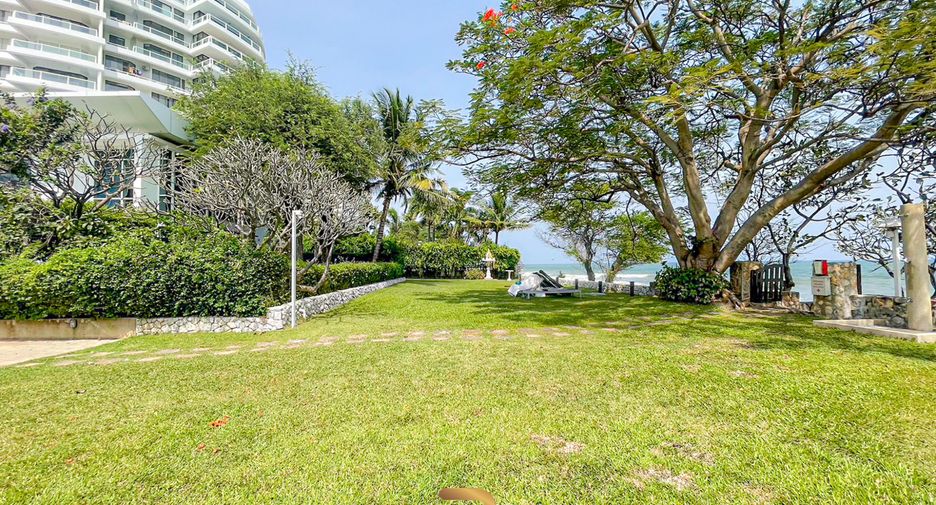 For sale 4 bedrooms condo in Hua Hin, Prachuap Khiri Khan