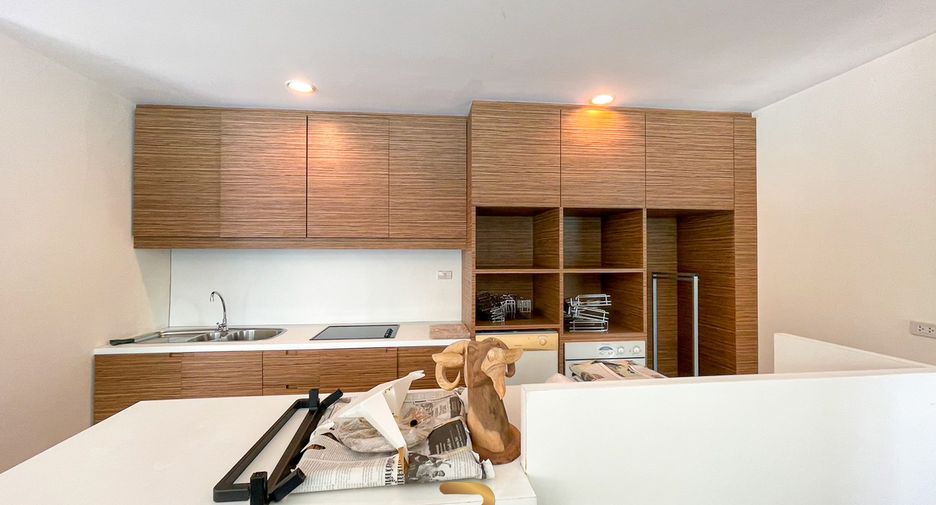 For sale 4 bedrooms condo in Hua Hin, Prachuap Khiri Khan
