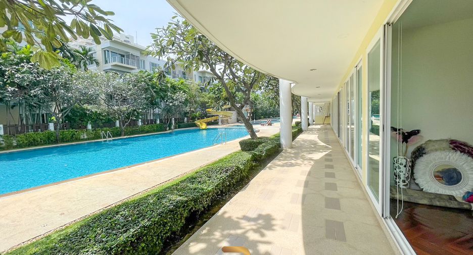 For sale 4 bedrooms condo in Hua Hin, Prachuap Khiri Khan