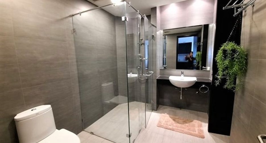 For sale 3 bedrooms condo in Jomtien, Pattaya