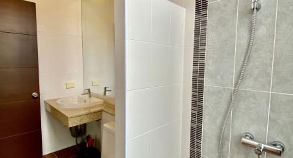 For rent 3 bedrooms house in Bang Lamung, Chonburi