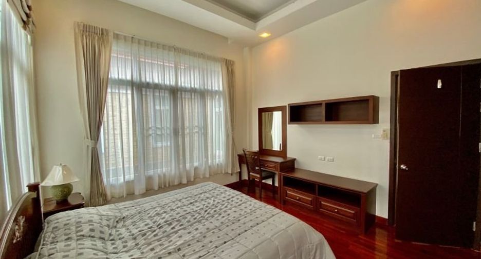 For rent 3 bedrooms house in Bang Lamung, Chonburi