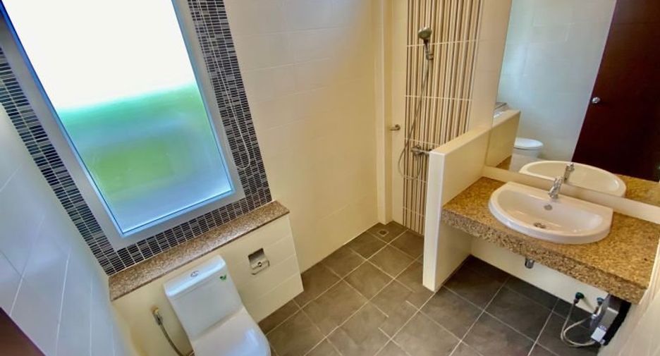 For rent 3 bedrooms house in Bang Lamung, Chonburi