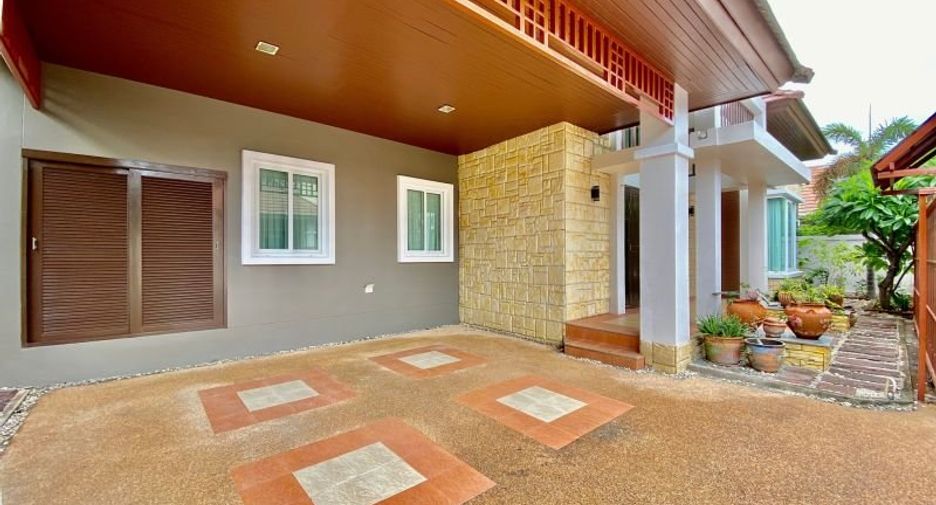 For rent 3 bedrooms house in Bang Lamung, Chonburi