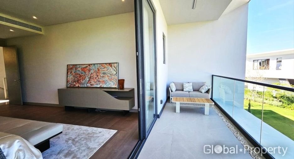 Haus zum Kauf mit 4 Zimmer in Bang Lamung, Chonburi