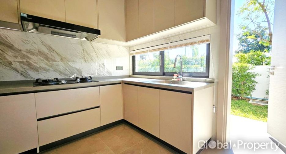 Haus zum Kauf mit 4 Zimmer in Bang Lamung, Chonburi