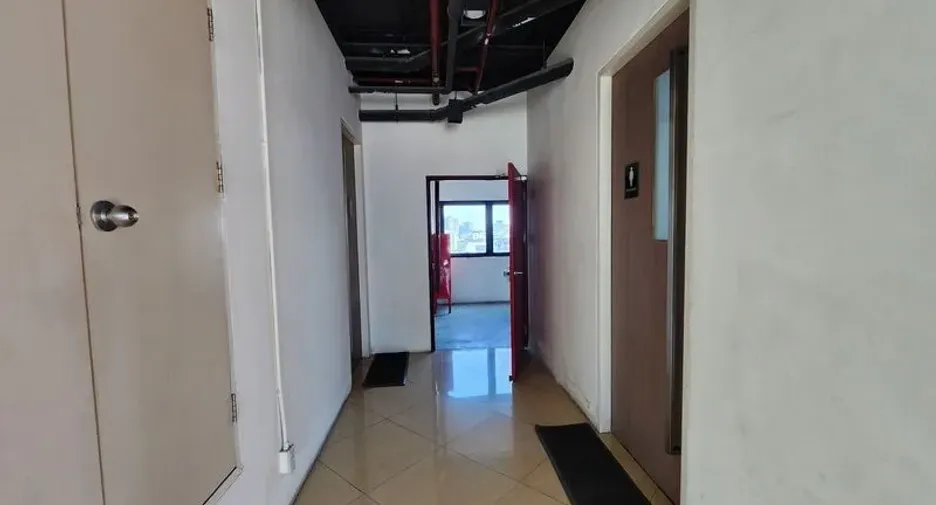 For rent retail Space in Sathon, Bangkok