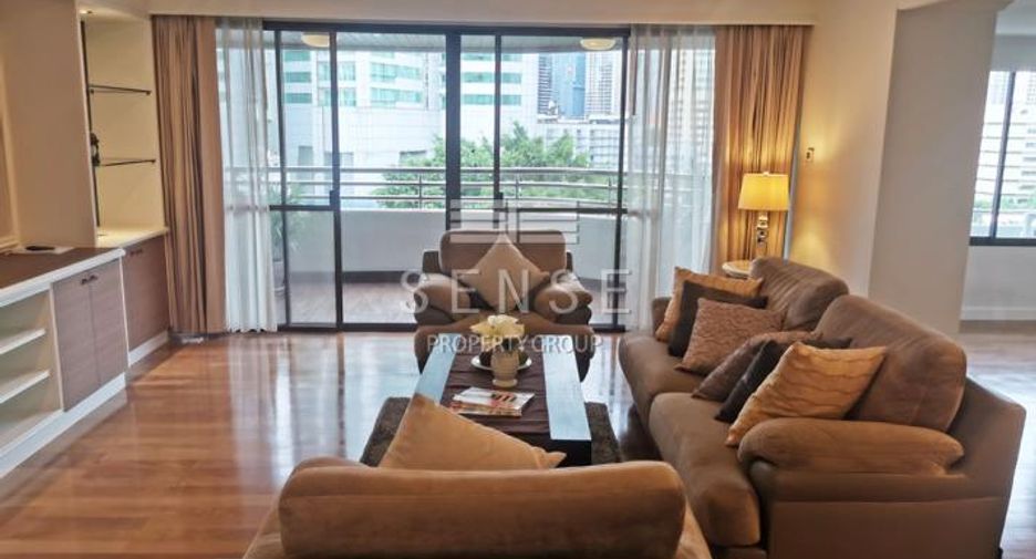 For rent 3 bedrooms condo in Khlong Toei, Bangkok