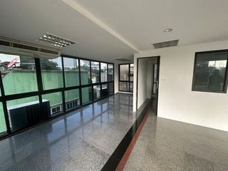 For rent 1 bed office in Sathon, Bangkok
