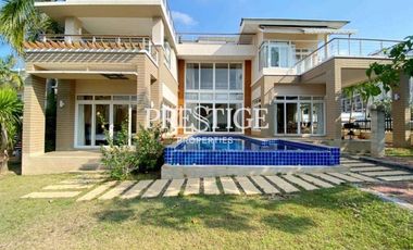 For sale 4 bed house in Sattahip, Chonburi