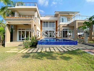 For sale 4 bed house in Sattahip, Chonburi