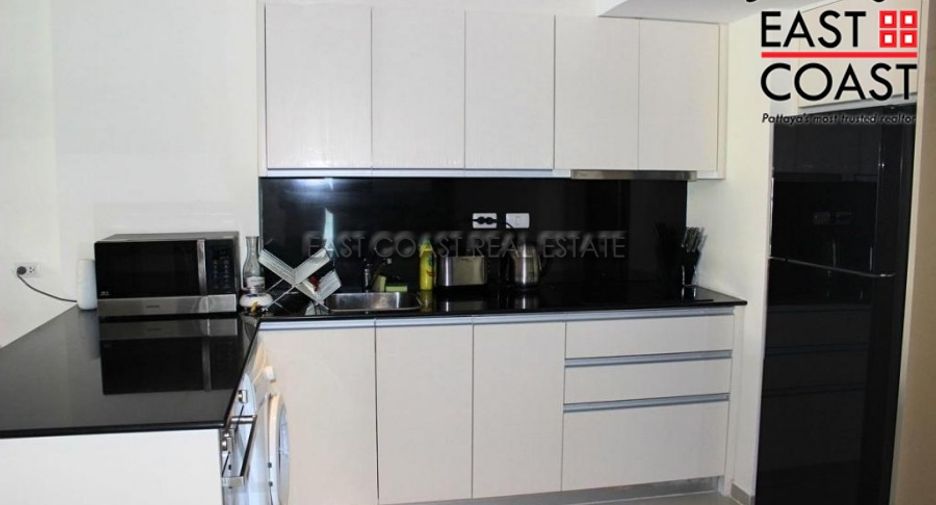 For sale 2 bedrooms condo in Pratumnak, Pattaya