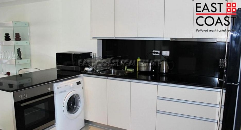 For sale 2 bedrooms condo in Pratumnak, Pattaya