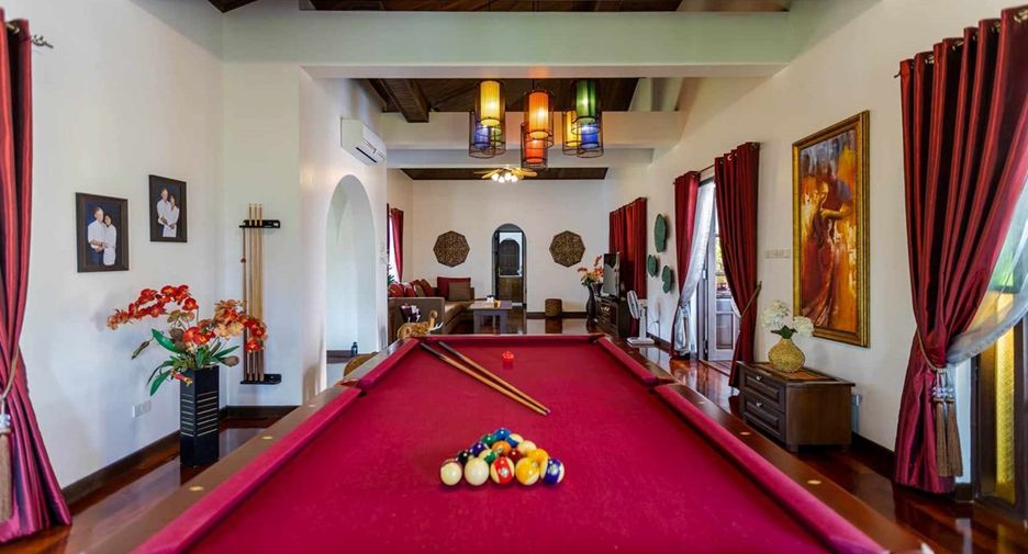 For sale 6 bedrooms house in Hua Hin, Prachuap Khiri Khan
