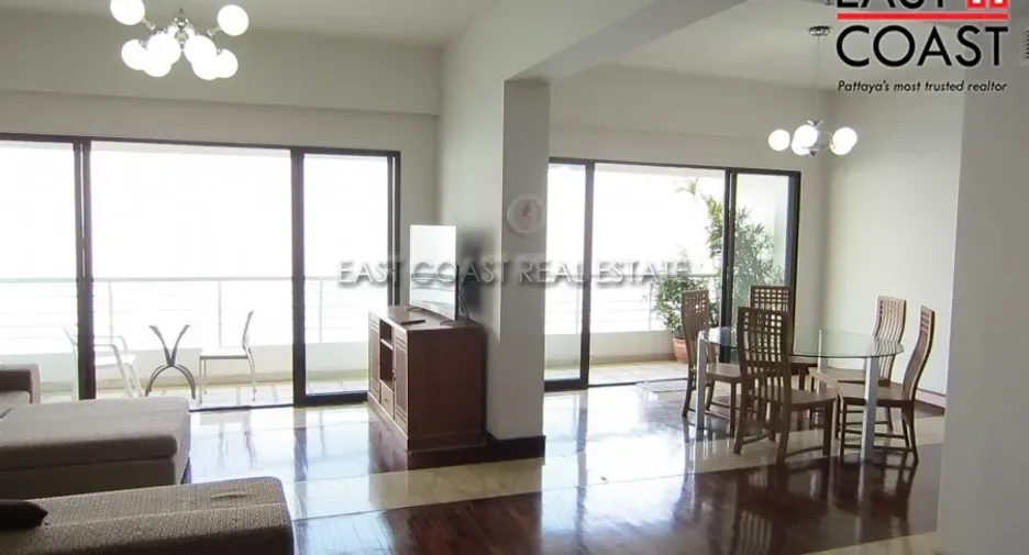 For sale 2 bedrooms condo in Jomtien, Pattaya