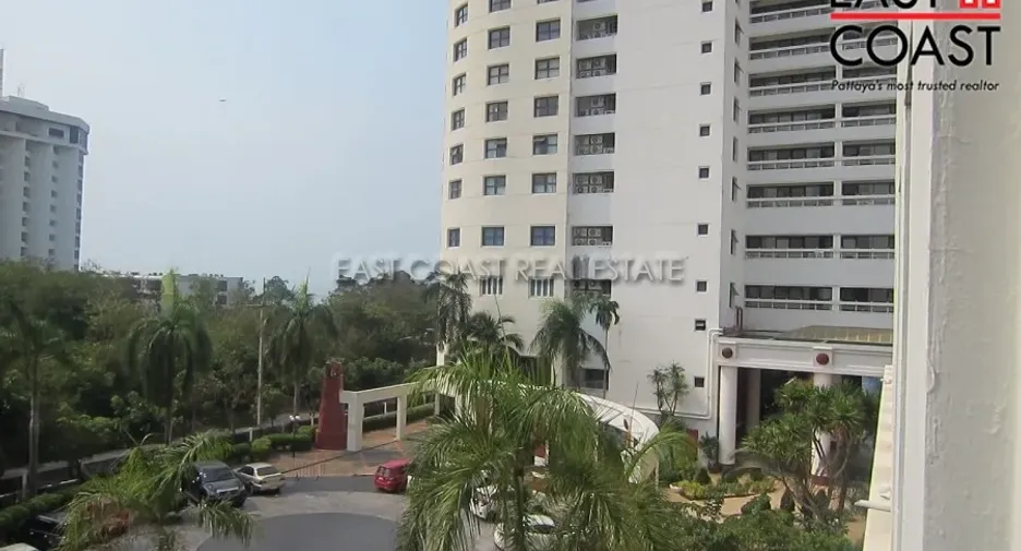For sale 2 bedrooms condo in Jomtien, Pattaya