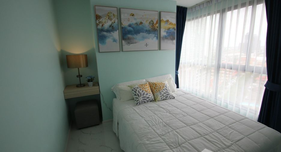 For sale 2 bed condo in Bang Na, Bangkok