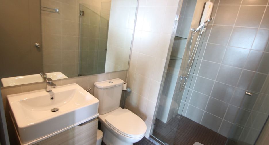 For sale 2 bed condo in Bang Na, Bangkok