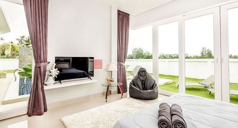 For sale 5 bedrooms house in Bang Lamung, Chonburi