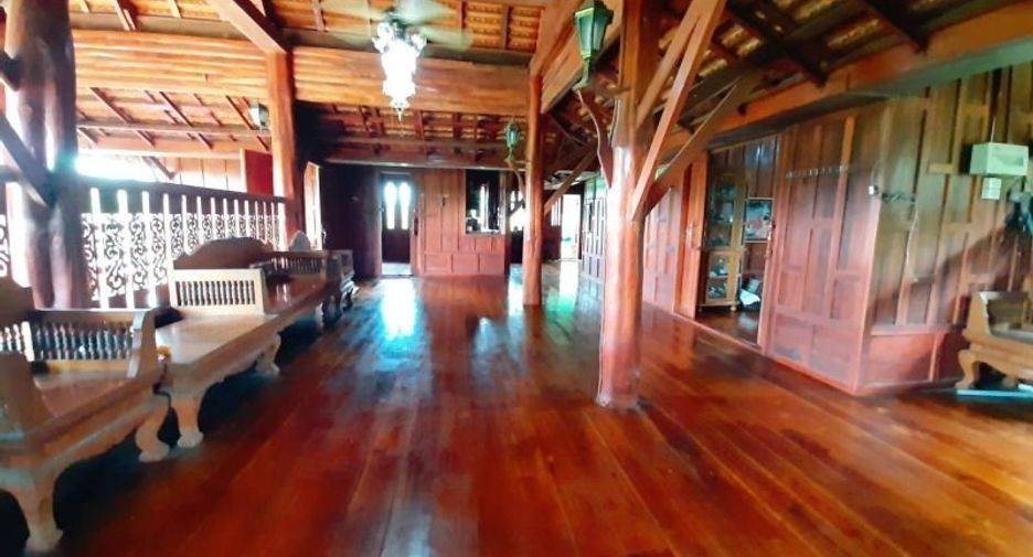For sale 4 bedrooms house in Li, Lamphun