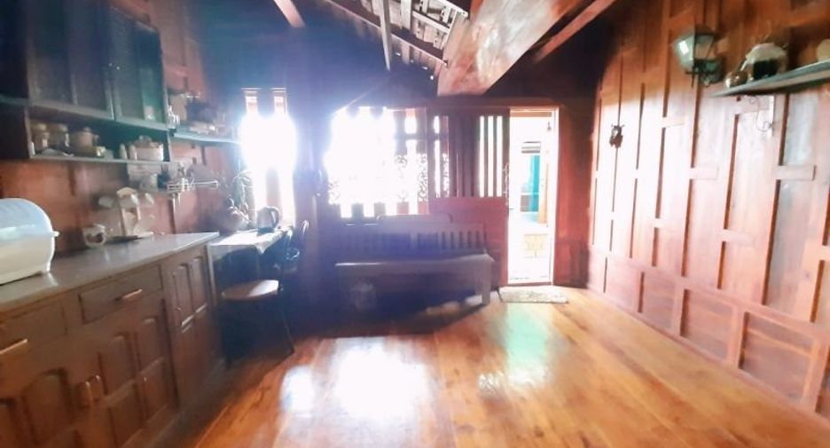 For sale 4 bedrooms house in Li, Lamphun