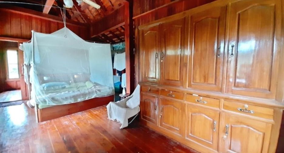 For sale 4 bedrooms house in Li, Lamphun