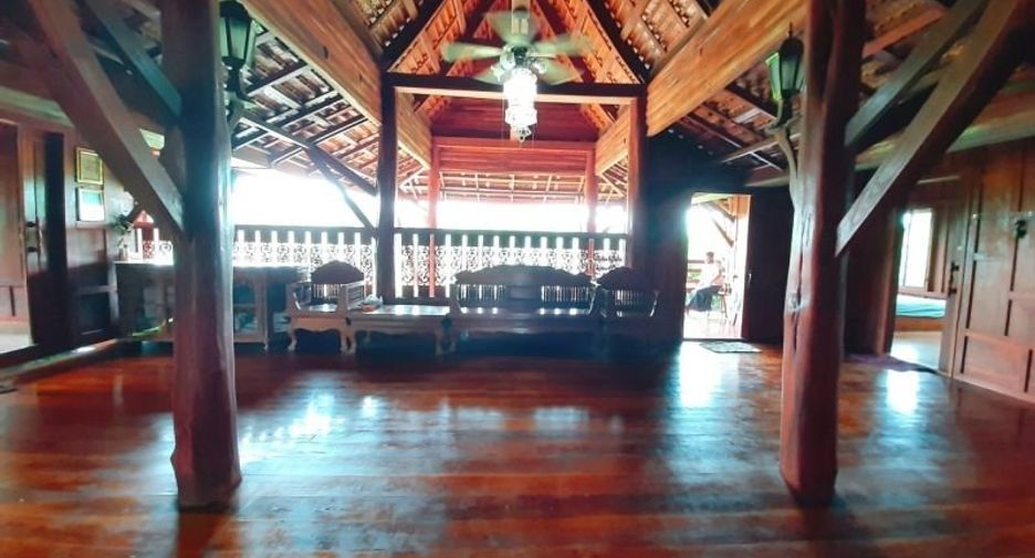 For sale 4 bedrooms house in Li, Lamphun