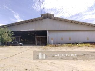 For rent warehouse in Mueang Chon Buri, Chonburi