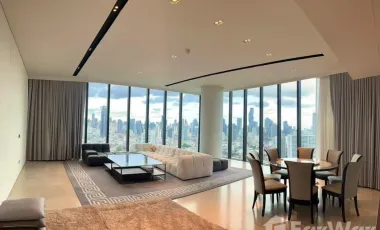 For sale 3 bed condo in Khlong San, Bangkok