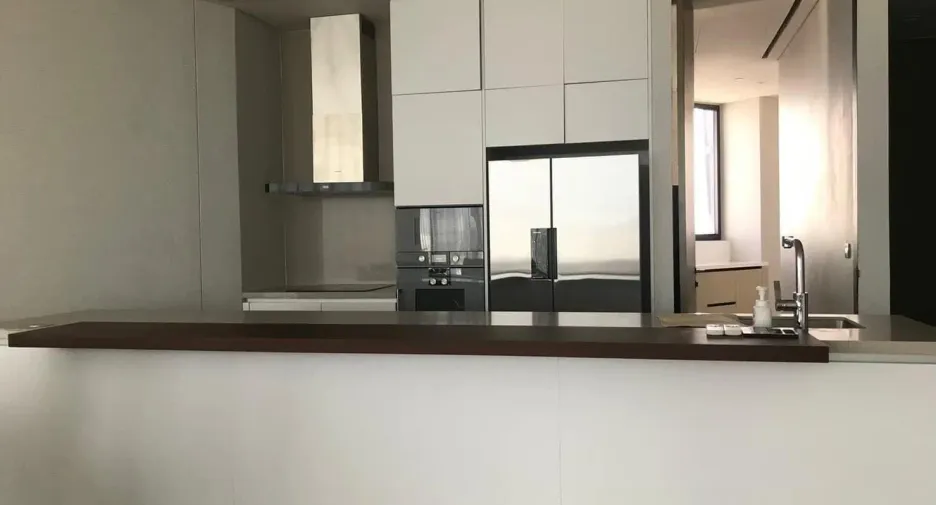 For sale 3 bed condo in Khlong San, Bangkok