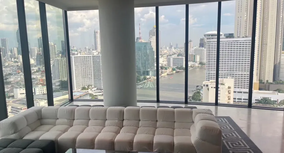 For sale 3 bed condo in Khlong San, Bangkok
