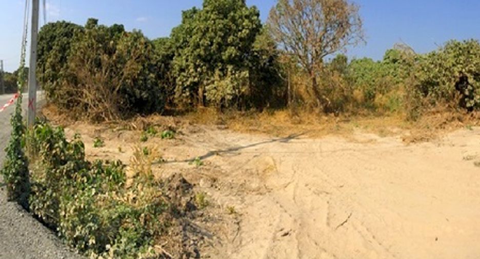 Terreno en venta en Chom Thong, Chiang Mai
