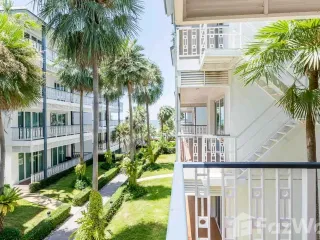 For sale 2 bed condo in Hua Hin, Prachuap Khiri Khan