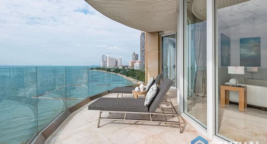 For sale 3 bedrooms condo in Bang Lamung, Chonburi