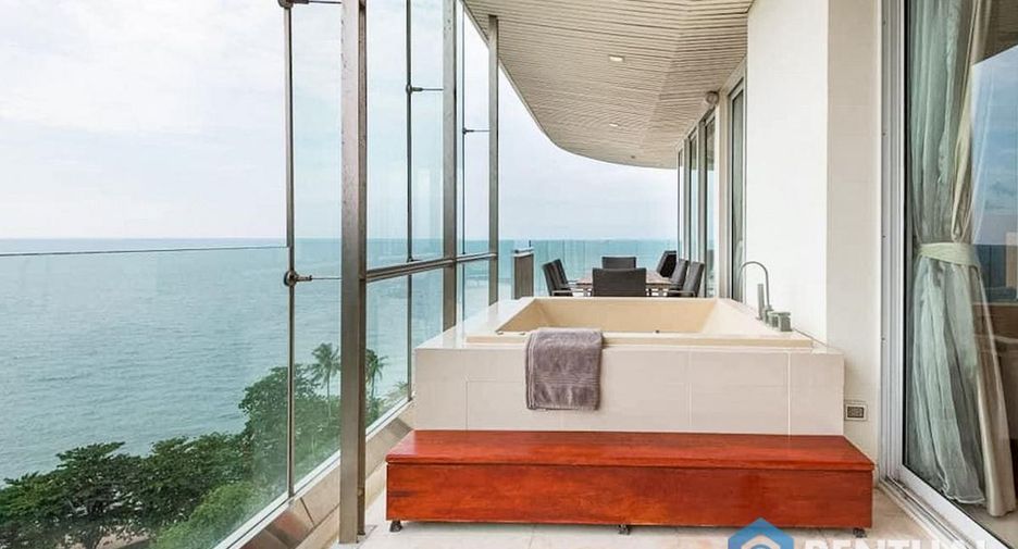 For sale 3 bedrooms condo in Bang Lamung, Chonburi