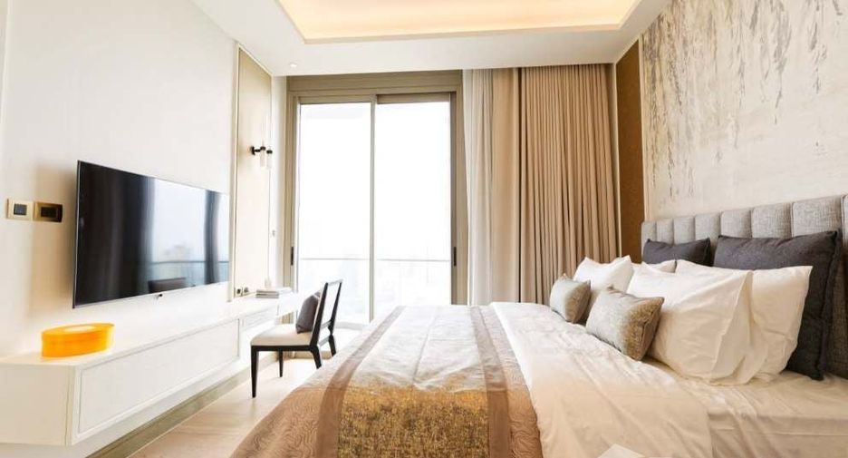 For rent 2 bed condo in Khlong San, Bangkok