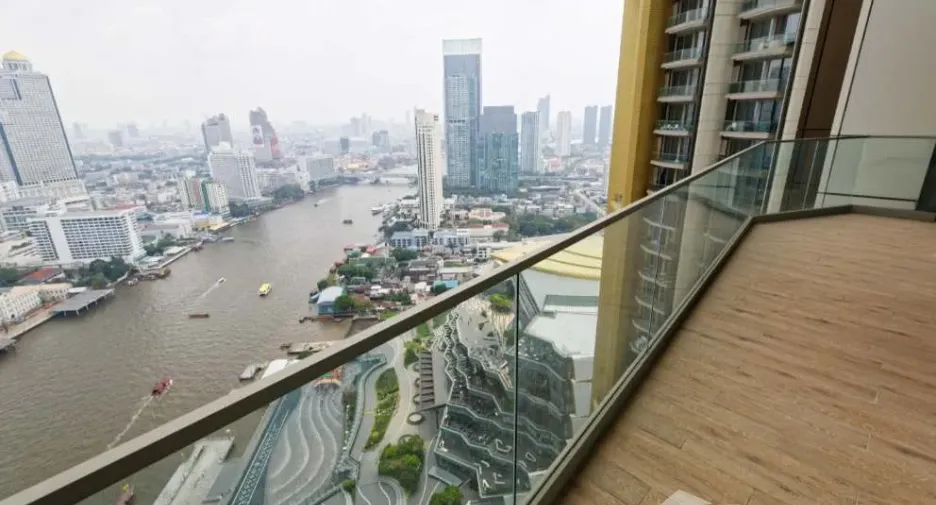 For rent 2 bed condo in Khlong San, Bangkok