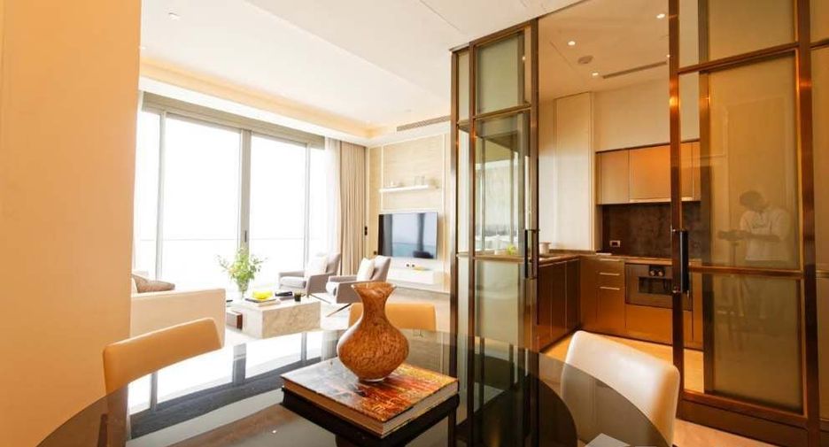 For rent 2 bed condo in Khlong San, Bangkok