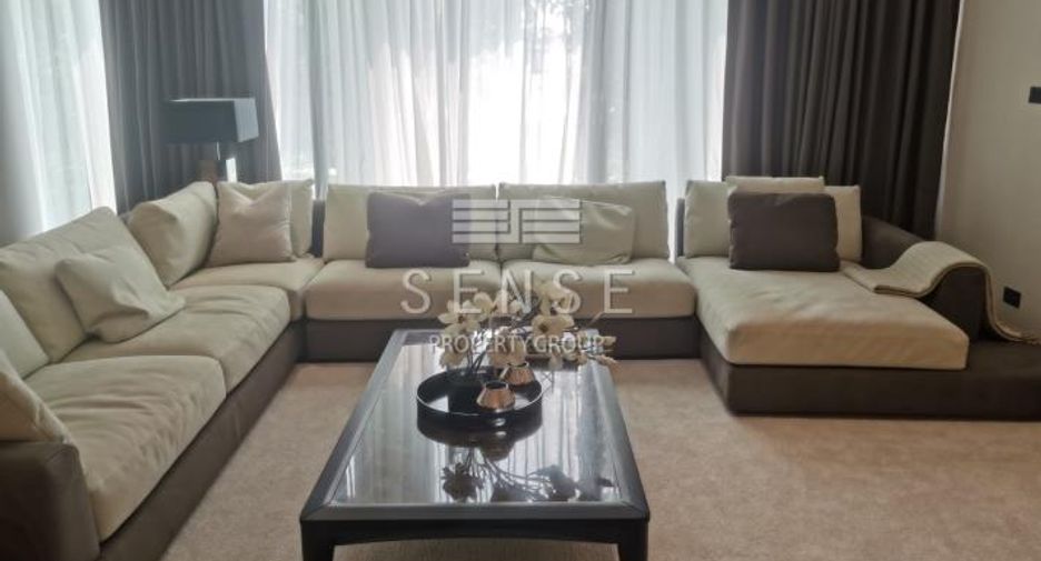 For sale 2 bedrooms condo in Watthana, Bangkok