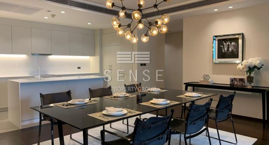 For sale 2 bedrooms condo in Watthana, Bangkok