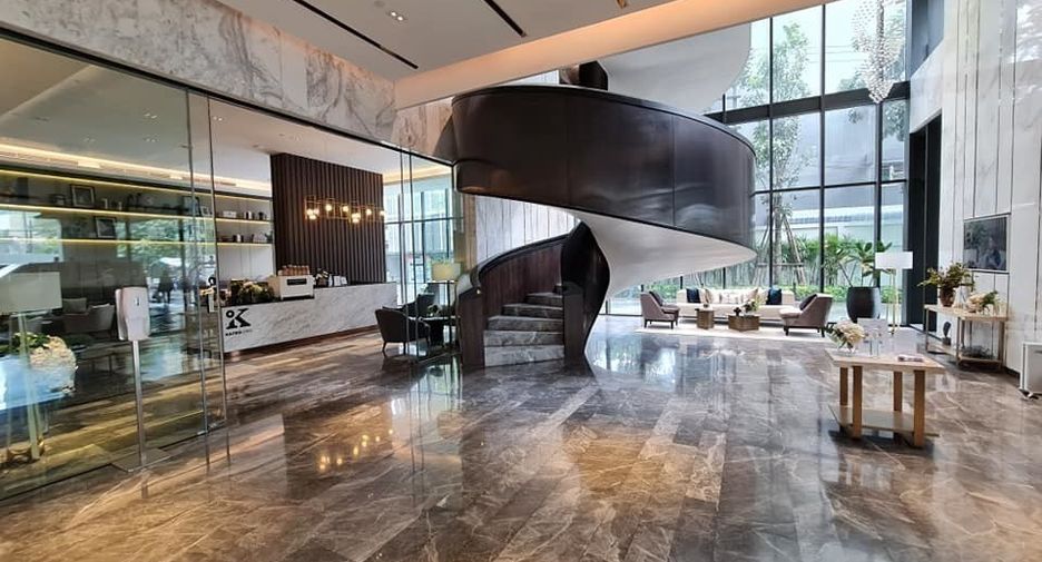 For rent 2 ベッドルーム condo in Khlong Toei, Bangkok