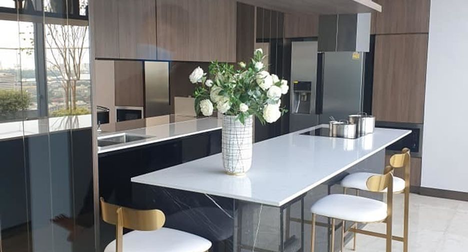 For rent 2 ベッドルーム condo in Khlong Toei, Bangkok