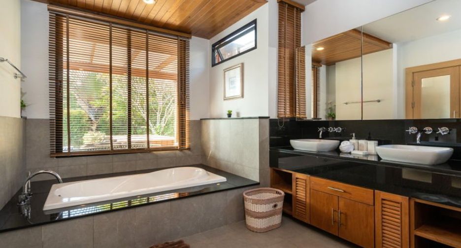 For rent 3 bedrooms villa in Thalang, Phuket