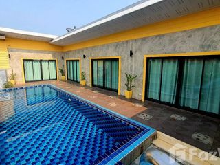 For sale 5 bed villa in Hua Hin, Prachuap Khiri Khan