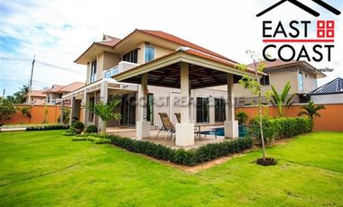 Casa en alquiler de 4 habitaciones en Bang Lamung, Chonburi