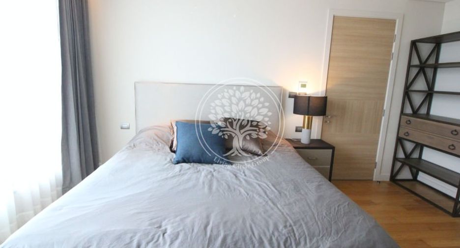 For rent 2 bedrooms condo in Pathum Wan, Bangkok