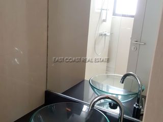 For rent 4 bed condo in Bang Lamung, Chonburi