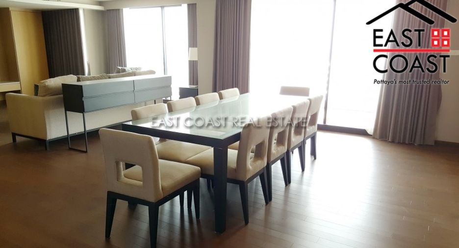 For rent 4 bedrooms condo in Bang Lamung, Chonburi